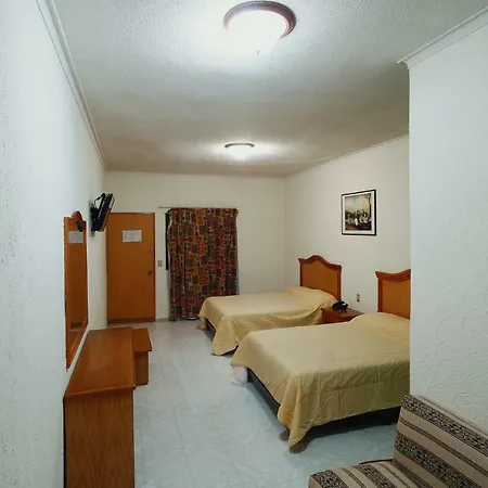 Hotel El Conquistador Monarca. Zitácuaro Exterior foto