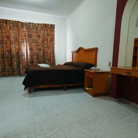 Hotel El Conquistador Monarca. Zitácuaro Exterior foto