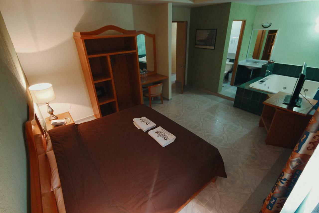 Hotel El Conquistador Monarca. Zitácuaro